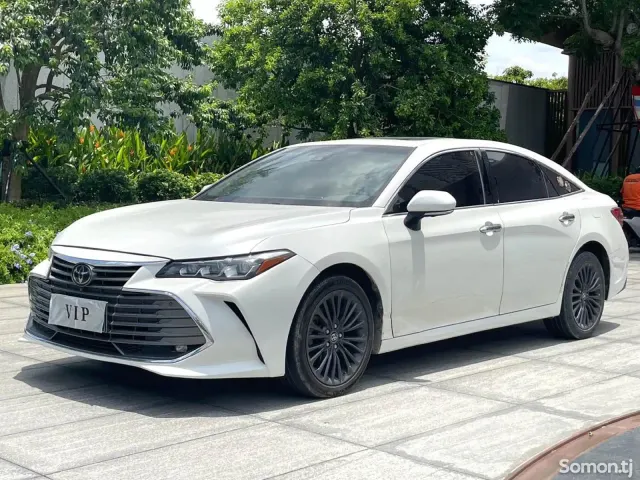 Toyota Avalon 2019 · 2.0 AT