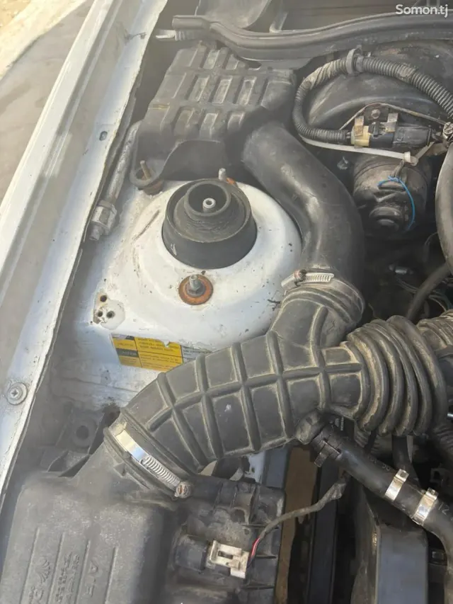 Daewoo Nexia 1996 · 1.6 MT
