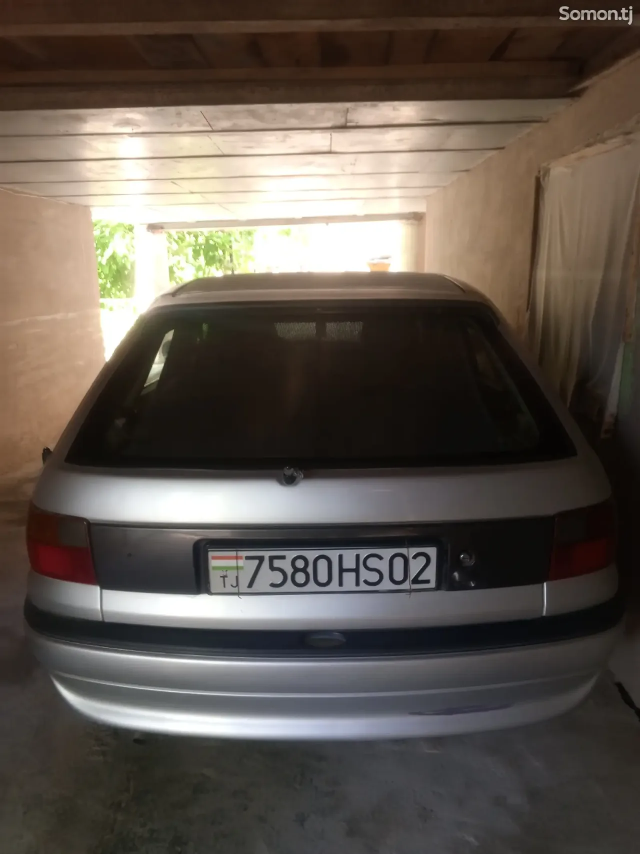 Opel Astra F 1993 · 1.6 MT