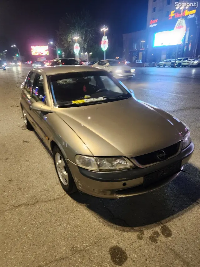 Opel Vectra B 1997 · 1.6 AT