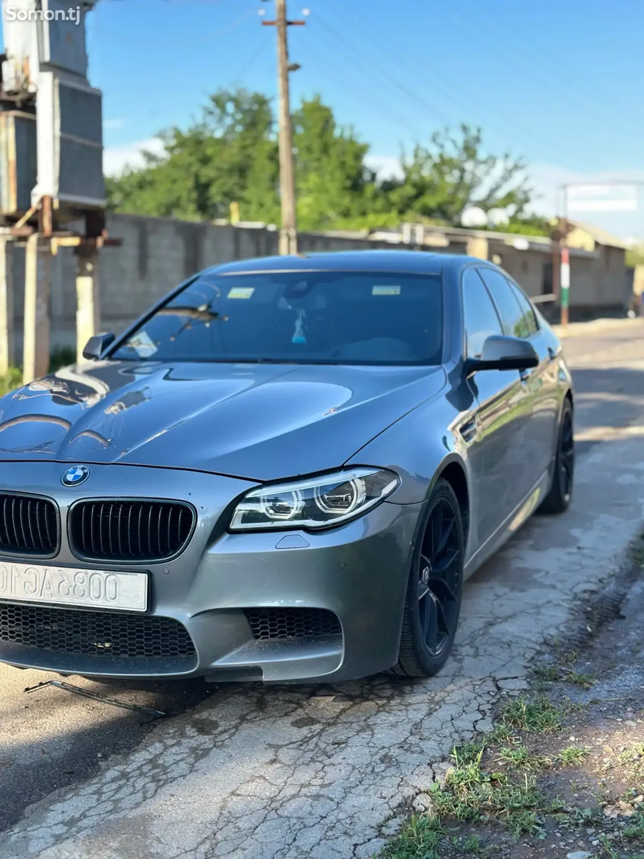 BMW 5 series 2014 · 3.0 AT