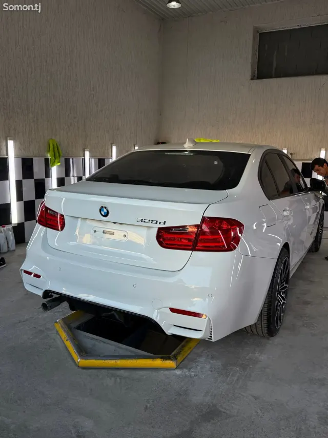 BMW 3 series 2014 · 2.8 AT