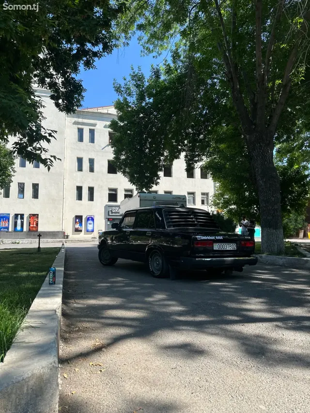Lada (ВАЗ) 2107 2008 · 1.7 MT