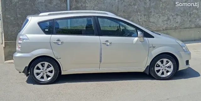 Toyota Corolla Verso 2008 · 1.8 MT