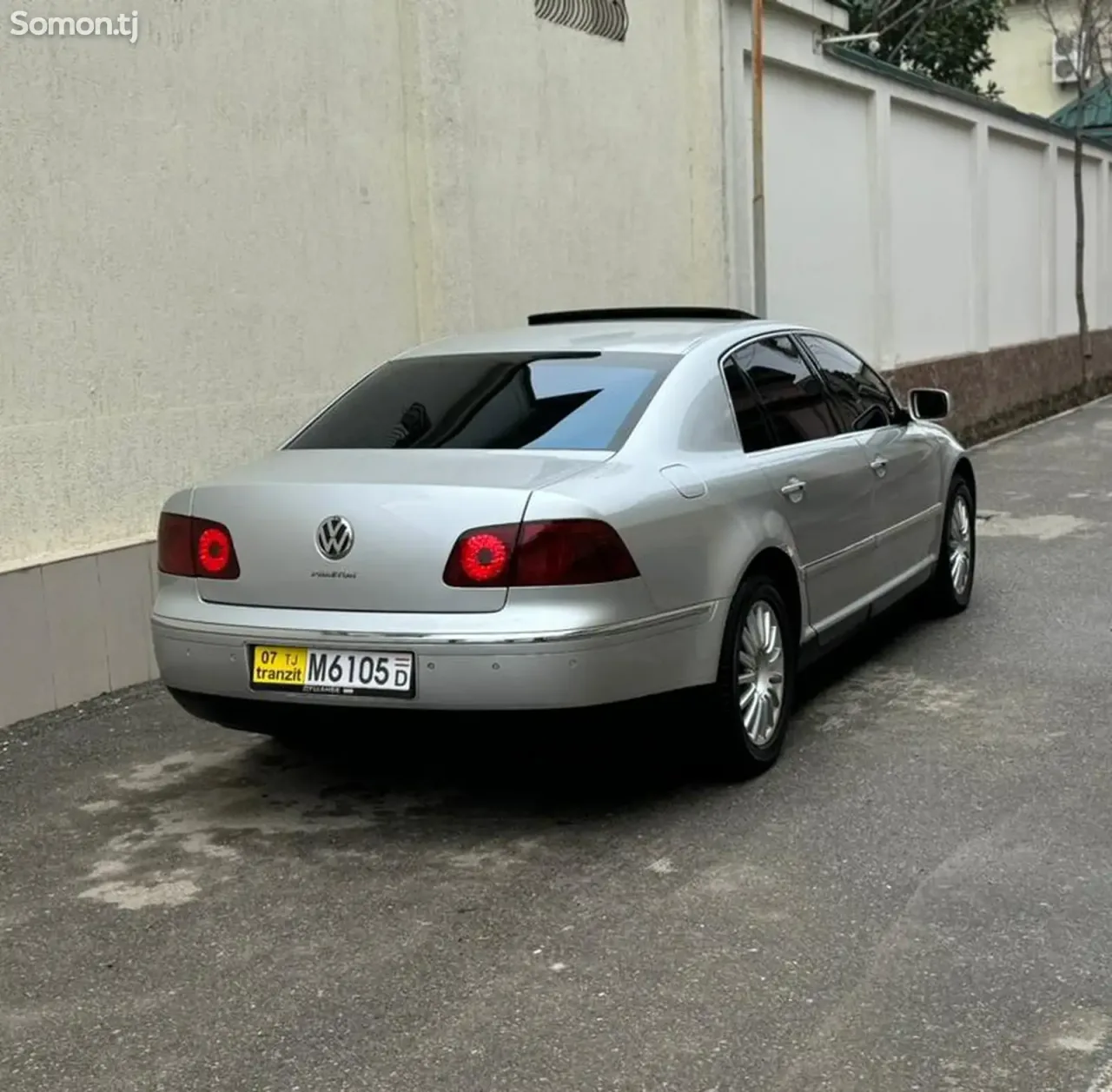 Volkswagen Phaeton 2003 · 3.2 AT