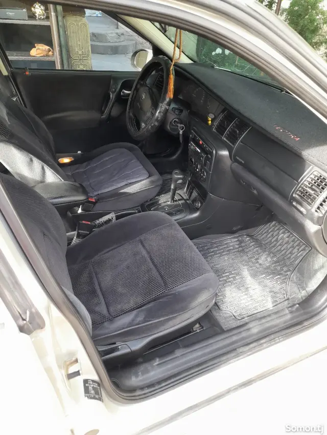 Opel Vectra B 2001 · 1.8 AT