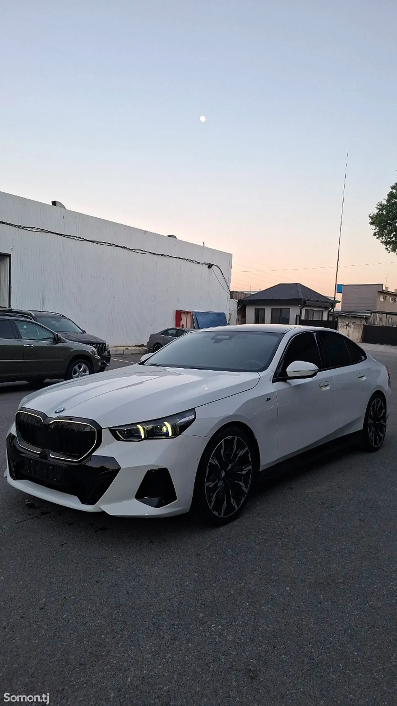 BMW 5 series 2024 · 2.3 AT