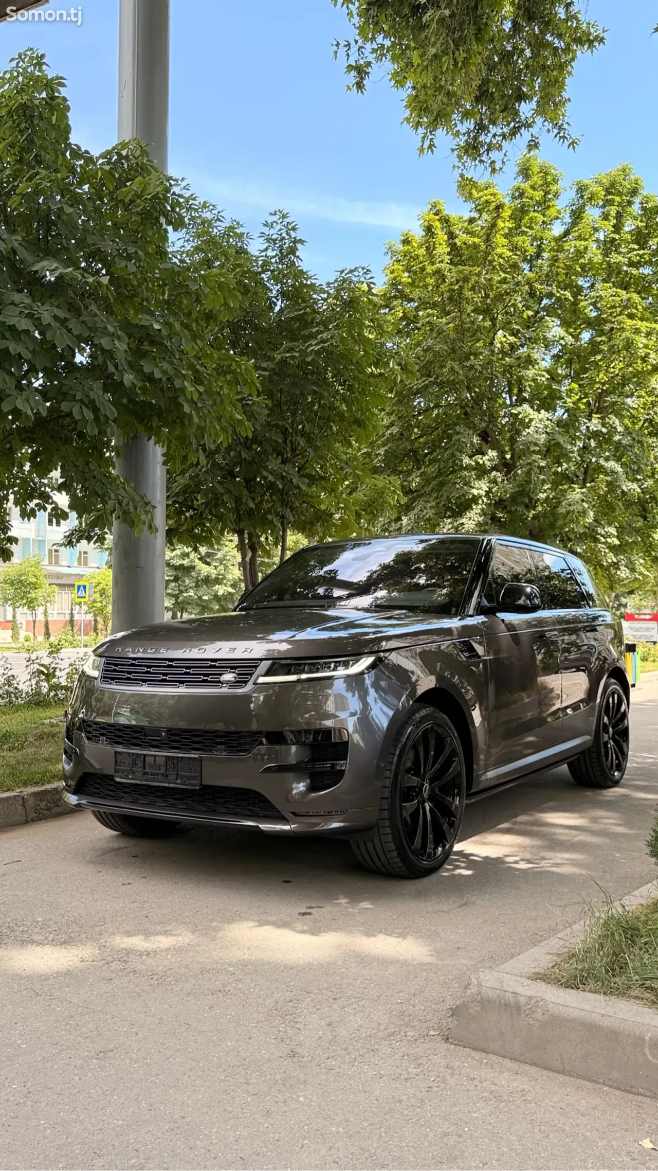 Land Rover Range Rover Sport 2023 · 3.0 AT