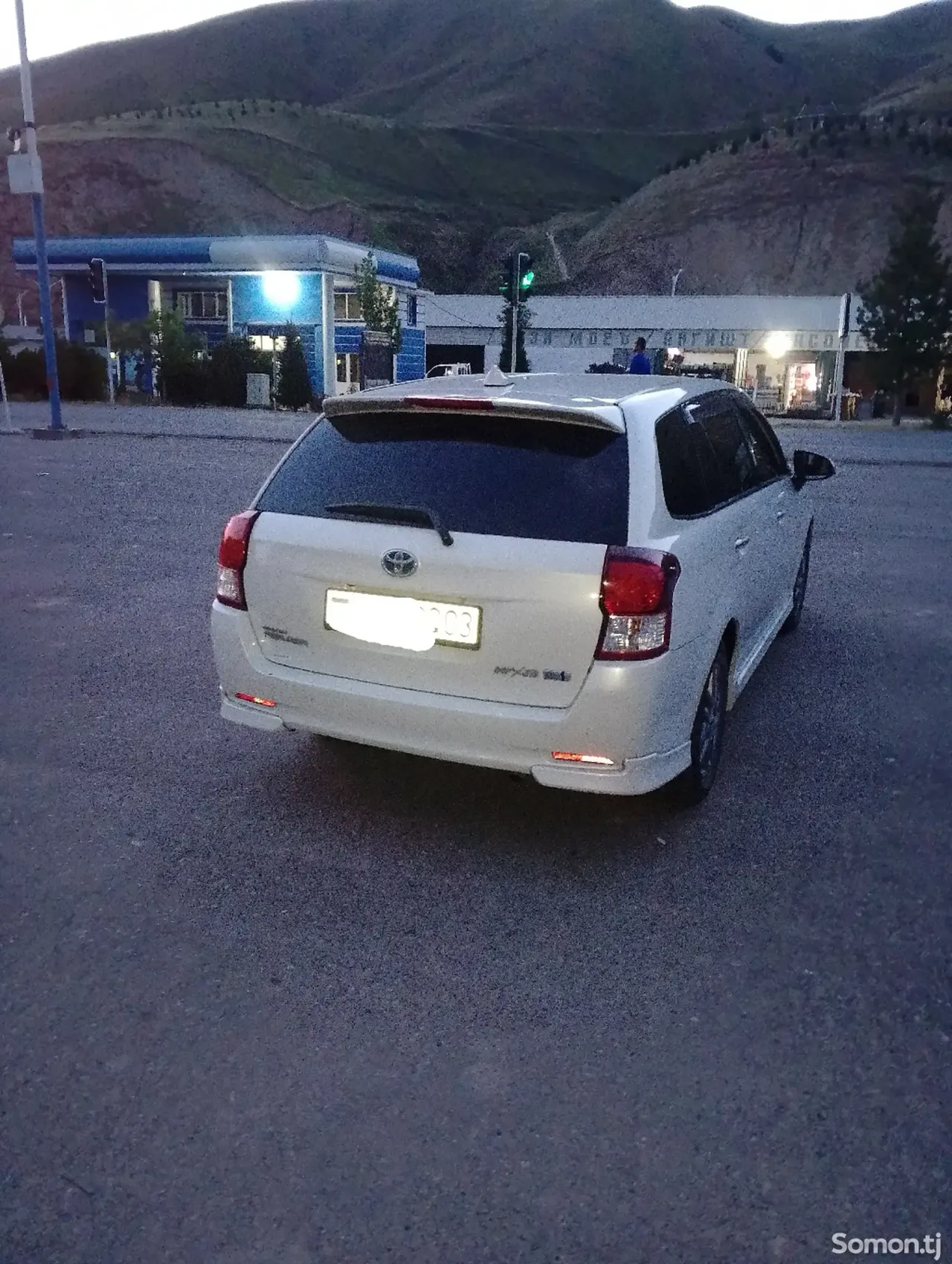 Toyota Fielder 2014 · 1.5 AT