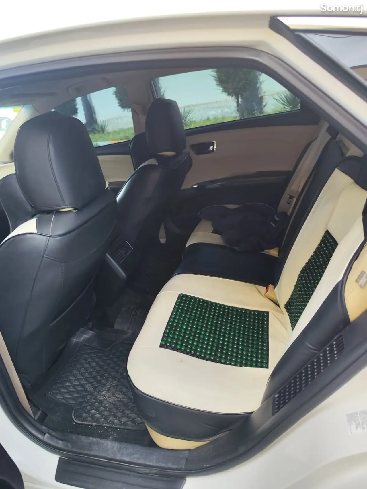 Toyota Avalon 2015 · 2.5 AT