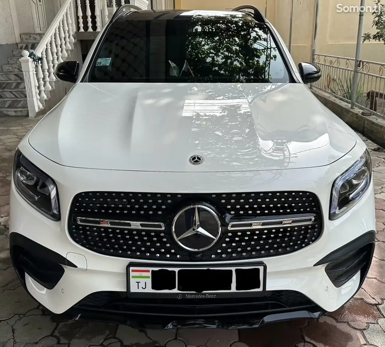 Mercedes-Benz GLB class 2023 · 2.0 AT