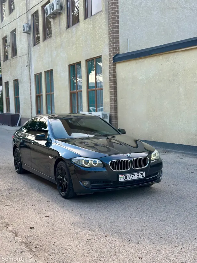 BMW 5 series 2011 · 2.8 AT