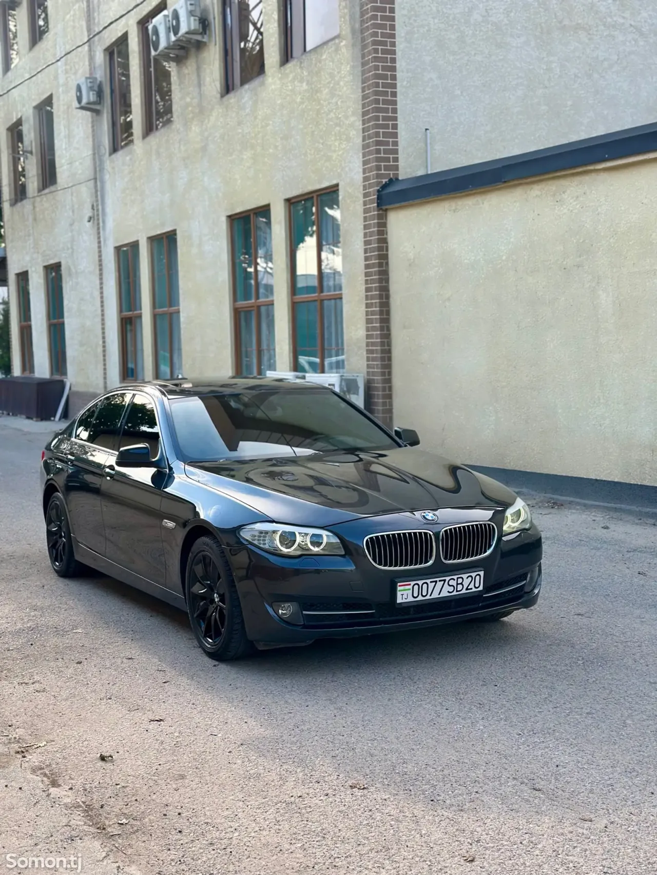 BMW 5 series 2011 · 2.8 AT