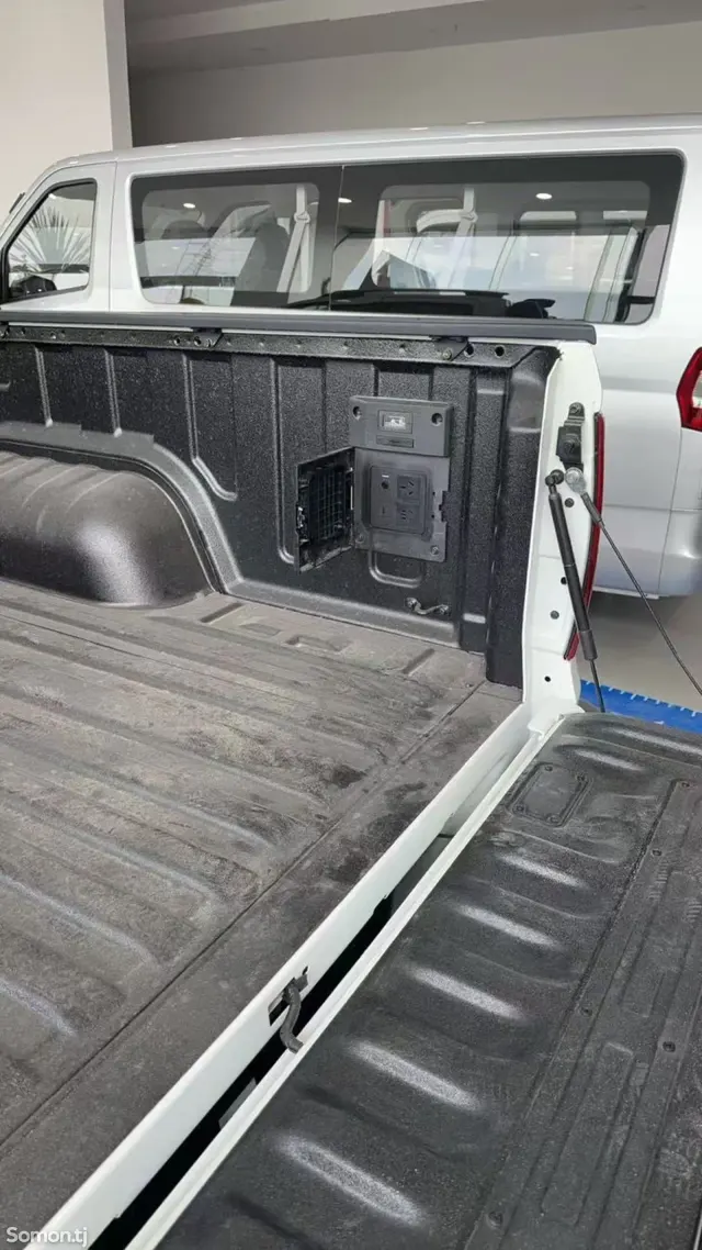 Changan Hunter Plus 2025 · 2.0 AT