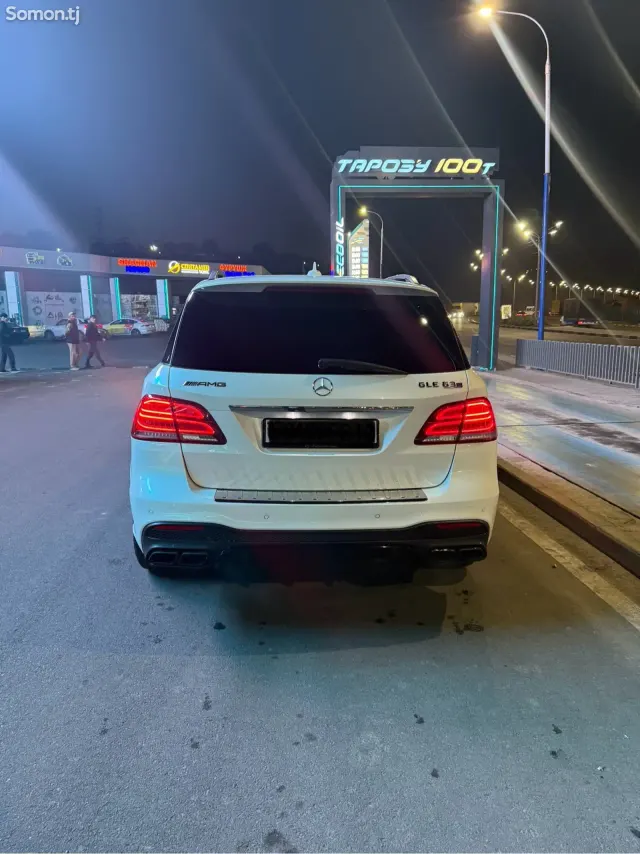 Mercedes-Benz GLE class 2017 · 5.5 AT