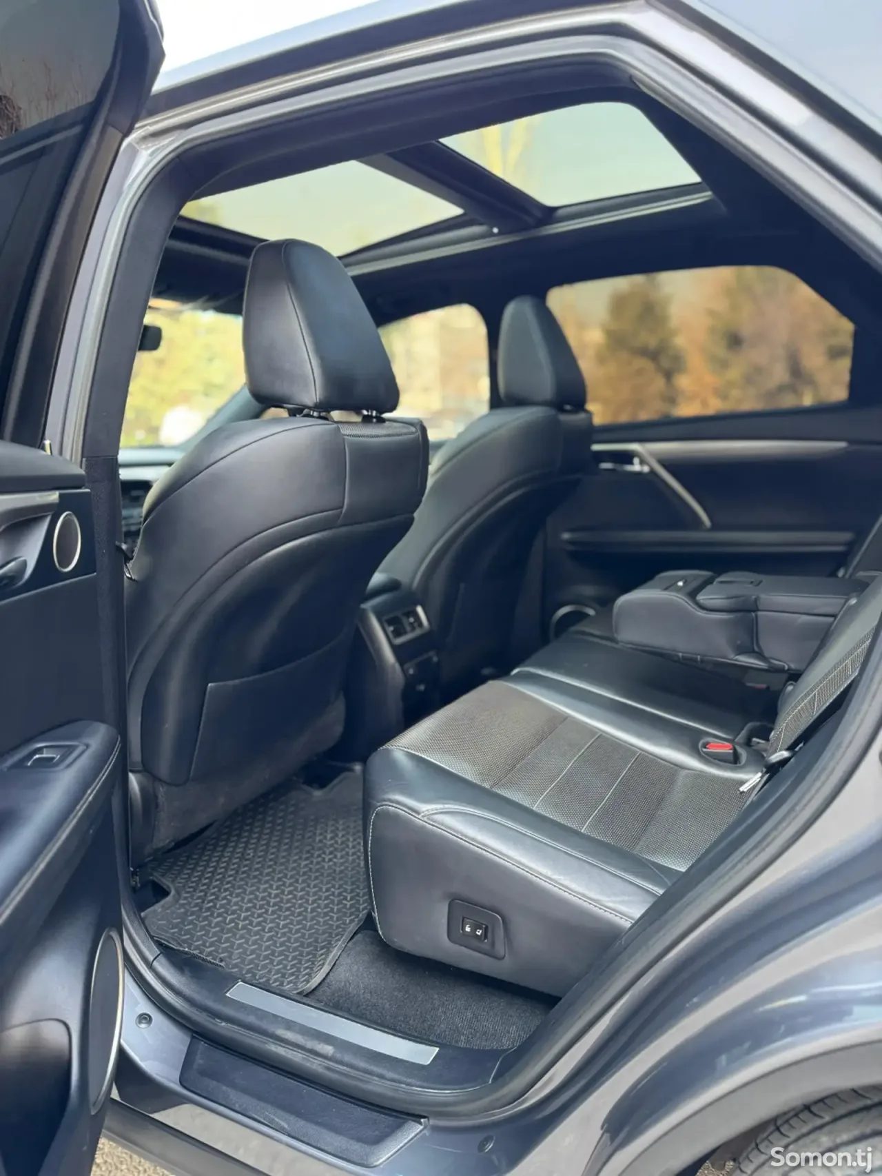 Lexus RX series 2016 · 3.5 AT