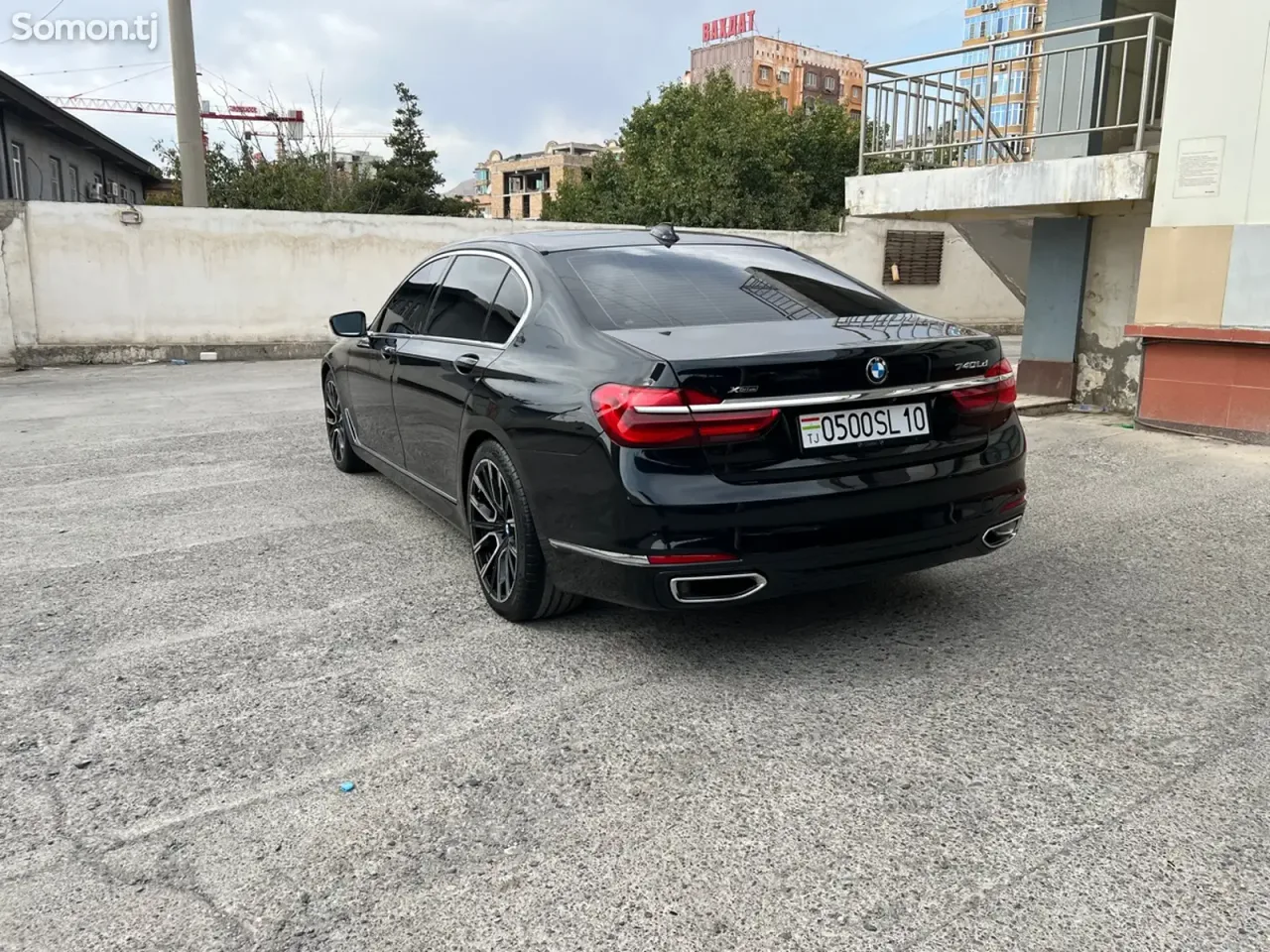 BMW 7 series 2016 · 3.0 AT