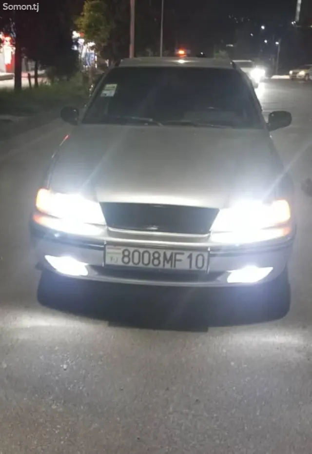 Daewoo Nexia 1994 · 1.6 MT