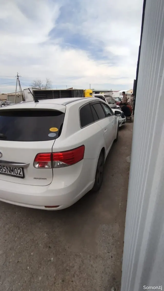 Toyota Avensis 2014 · 2.0 AT