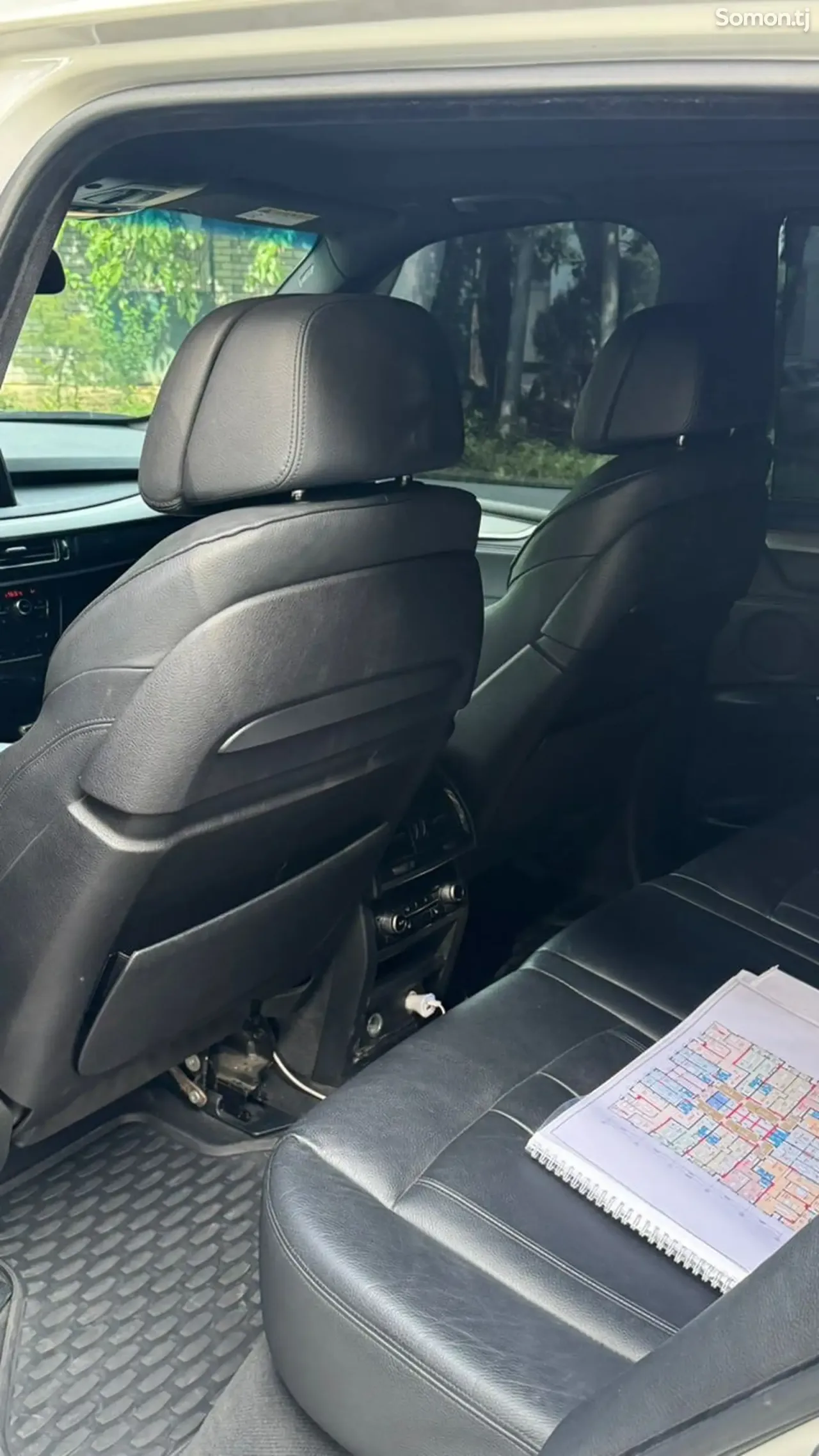 BMW X5 M 2015 · 5.0 AT