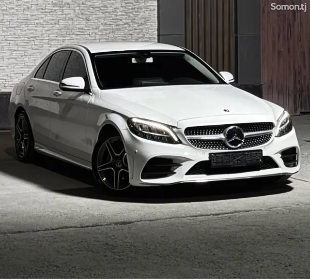Mercedes-Benz C class 2020 · 2.0 AT