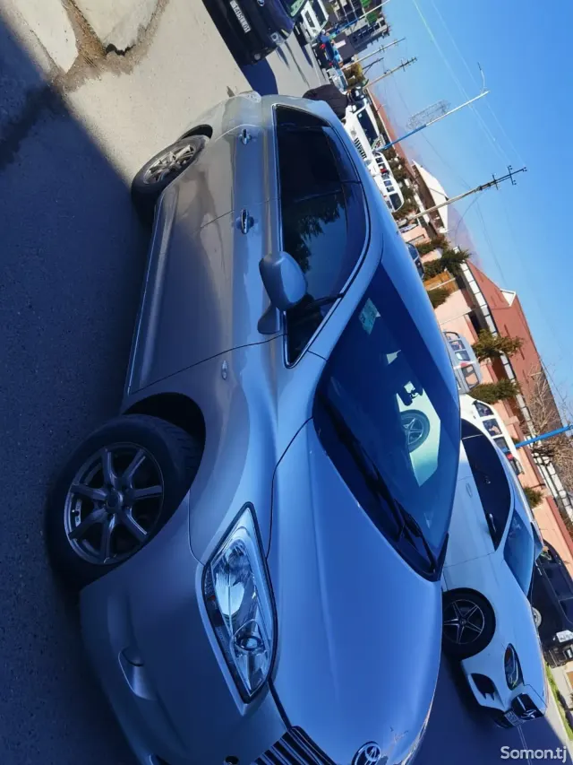 Toyota Mark X ZiO 2008 · 2.4 AT