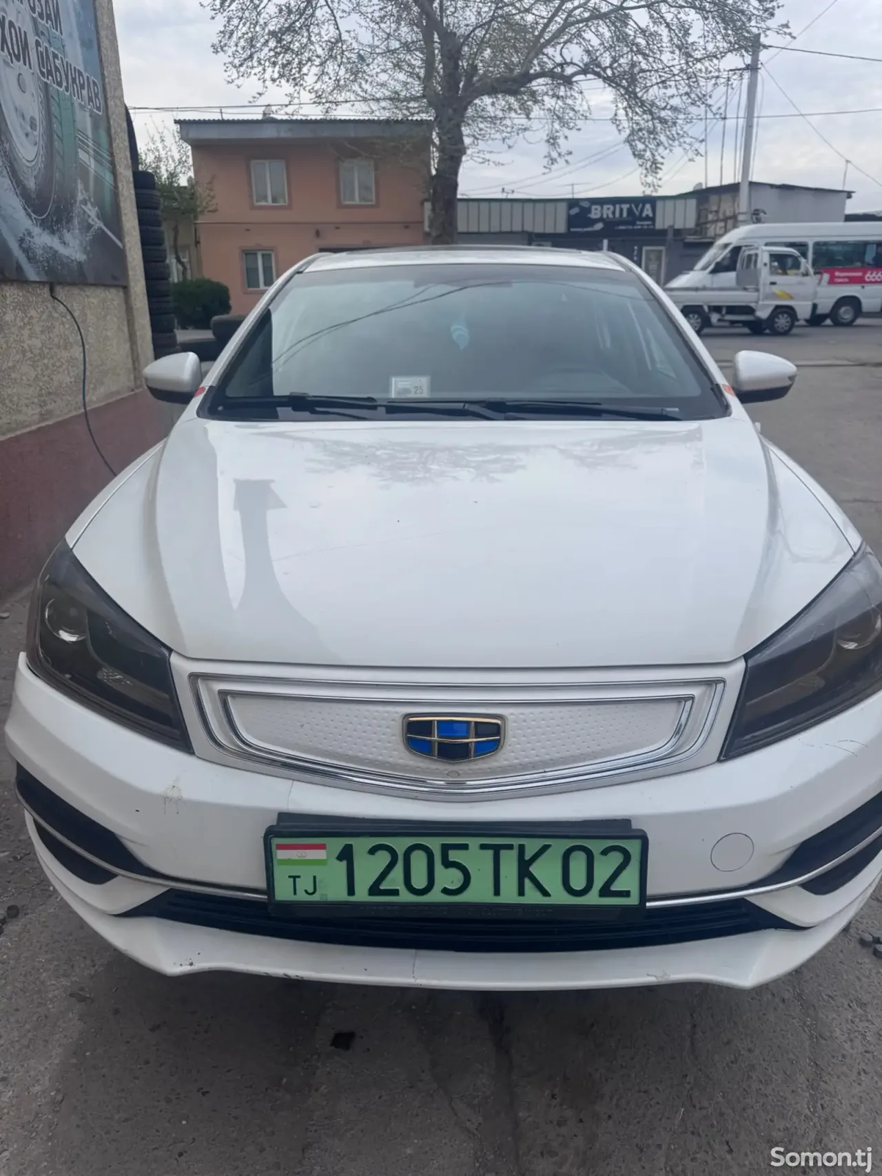 Geely Emgrand 2019 · AT