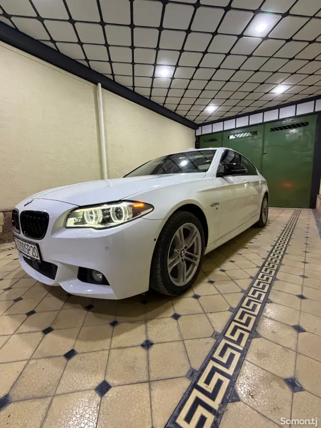 BMW 5 series 2016 · 2.0 CVT