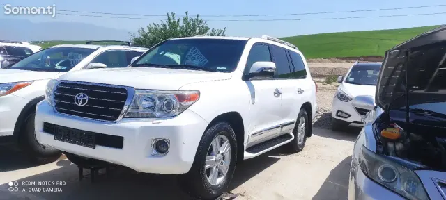 Toyota Land Cruiser 2012 · 4.5 AT