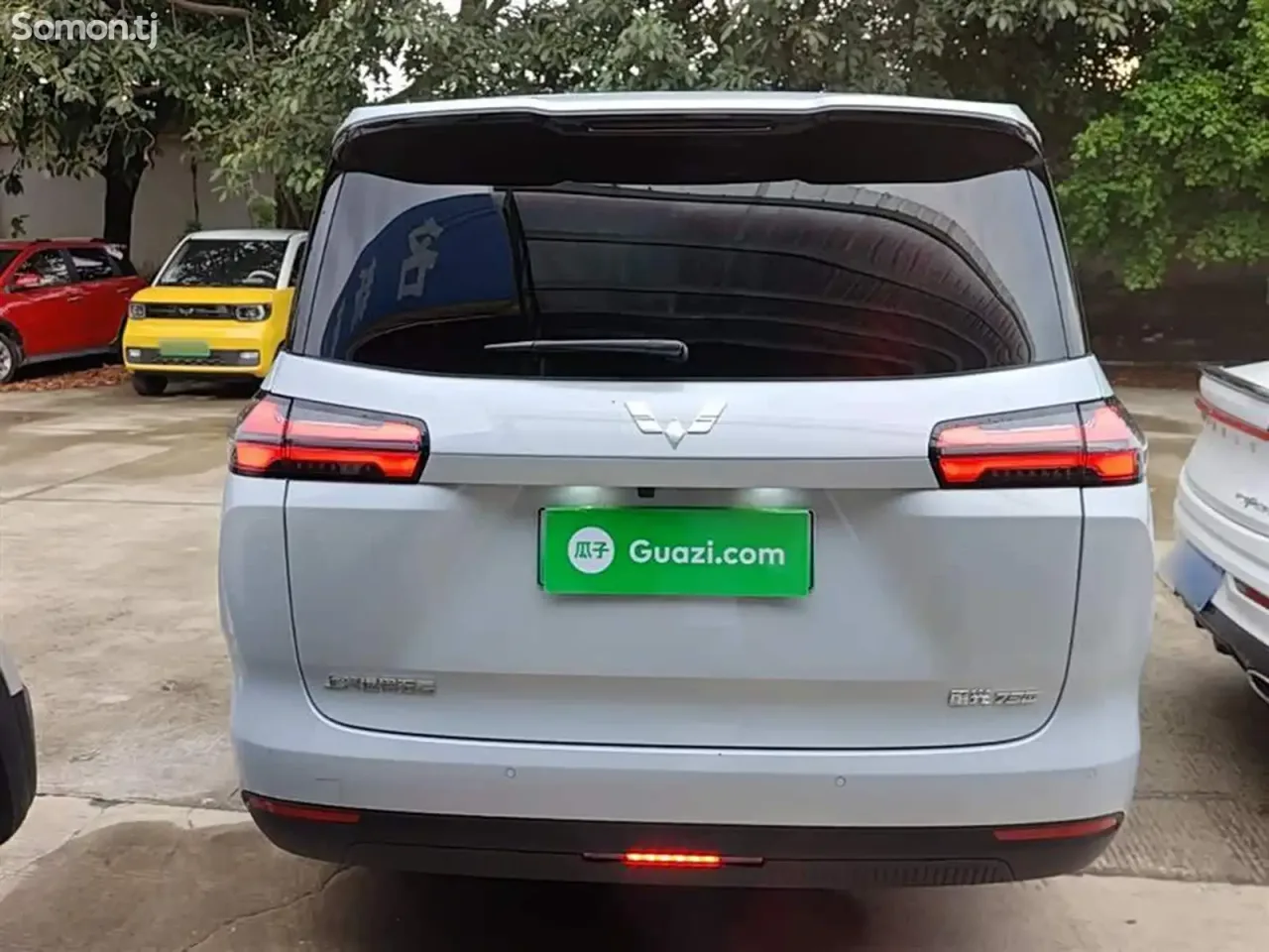 Wuling Starlight 2025 · AT