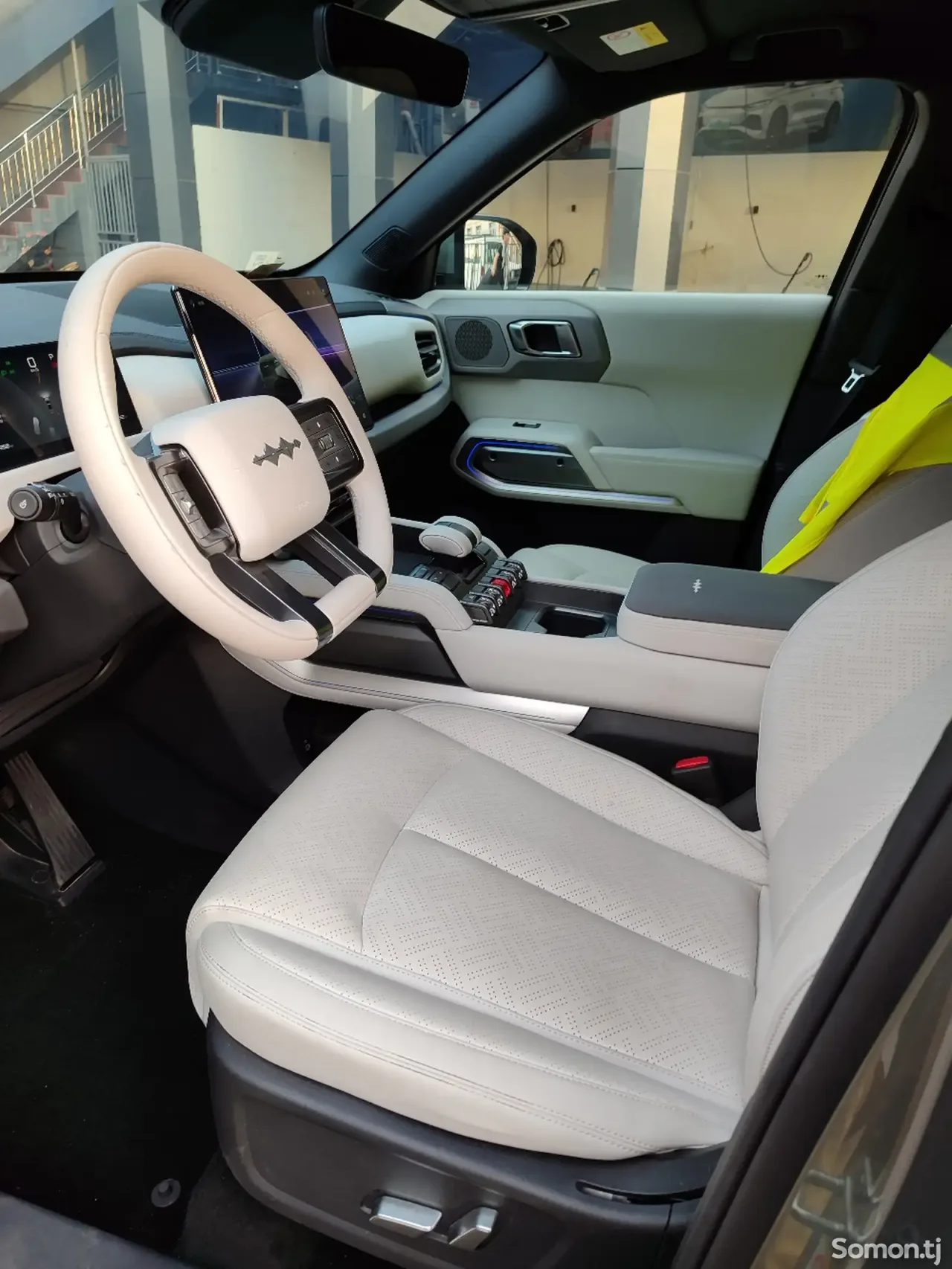 BYD Leopard 3 2025 · AT