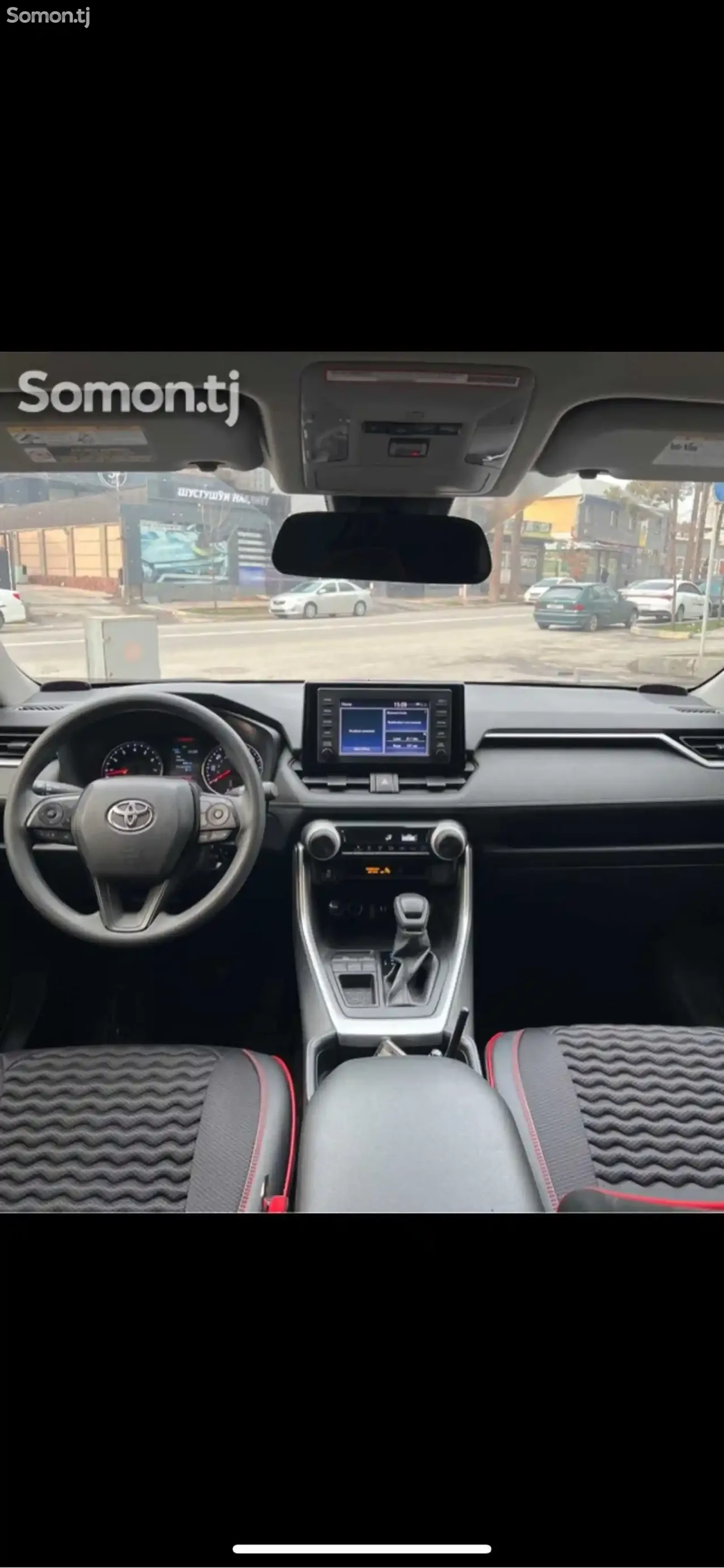 Toyota RAV 4 2020 · 2.4 AT