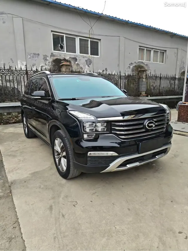 GAC Trumpchi GS8 2017 · 2.0 AT