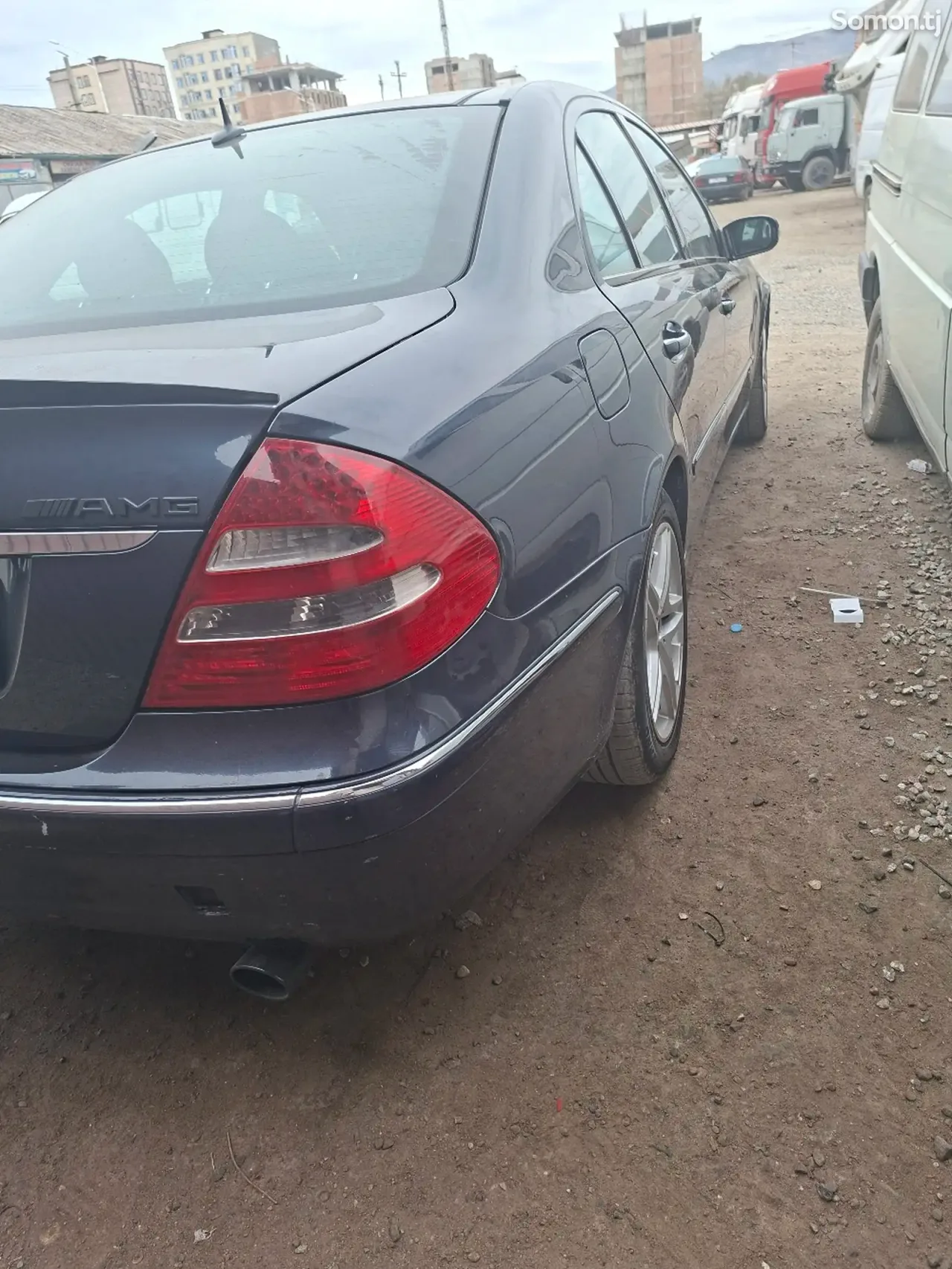 Mercedes-Benz E class 2002 · 2.7 AT
