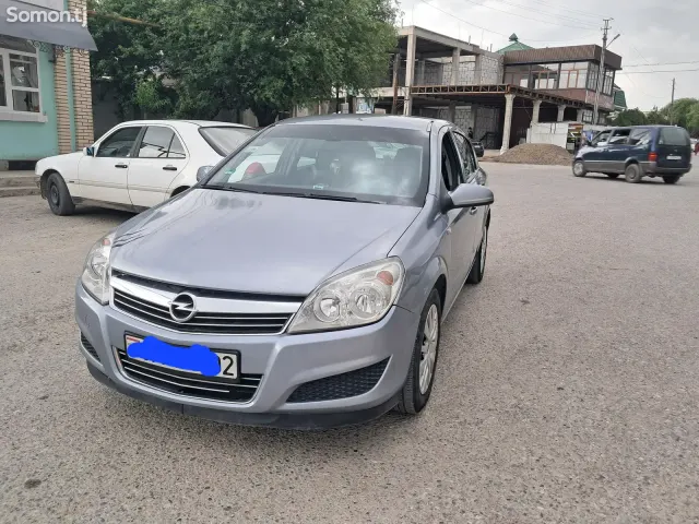 Opel Astra H 2007 · 1.6 MT