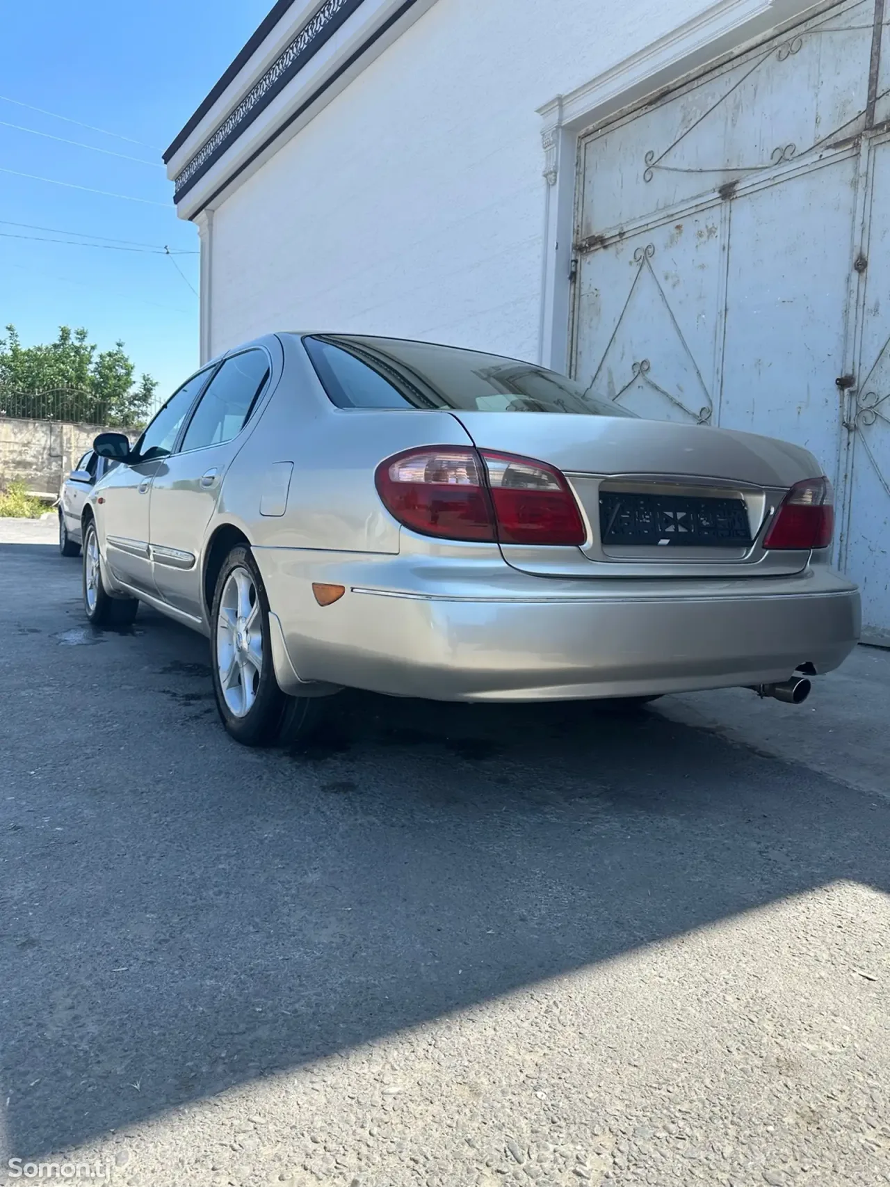 Nissan Maxima 2004 · 3.0 MT