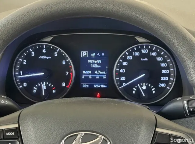 Hyundai Avante 2017 · 1.6 AT