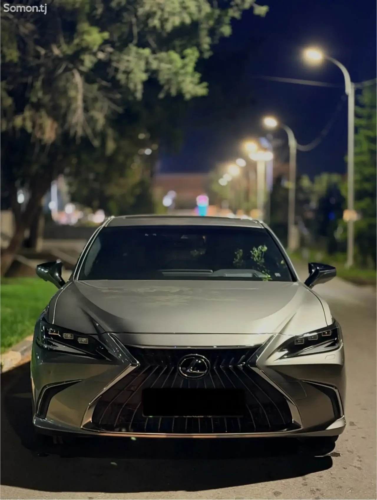 Lexus ES series 2024 · 2.5 AT