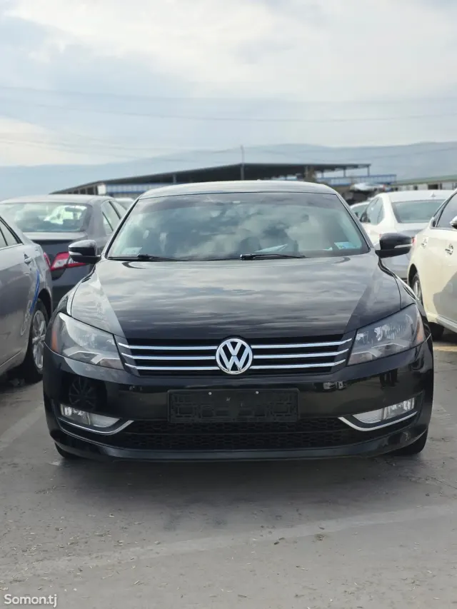 Volkswagen Passat 2015 · 1.8 AT