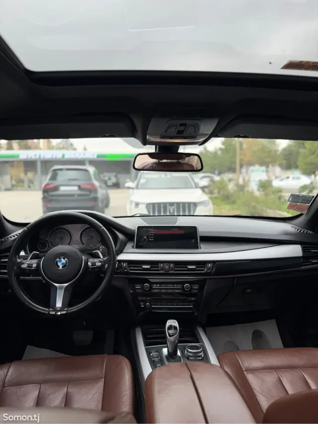 BMW X5 2014 · 3.5 AT