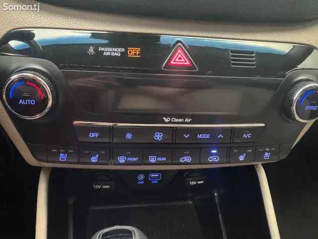 Hyundai Tucson 2016 · 1.6 AT