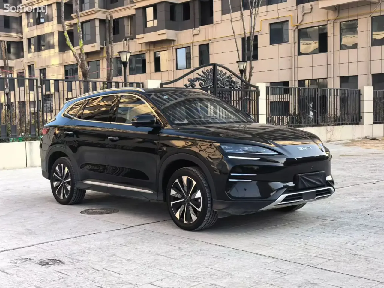 BYD Song Plus 2025 · AT