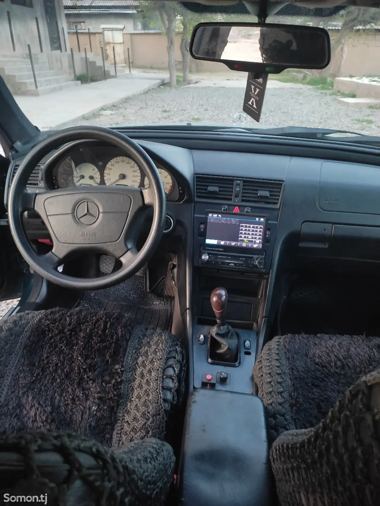 Mercedes-Benz C class 1995 · 1.8 MT