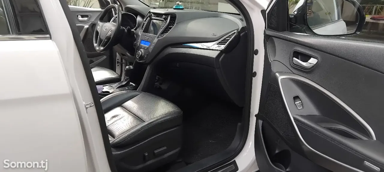 Hyundai Santa Fe 2014 · 2.0 AT