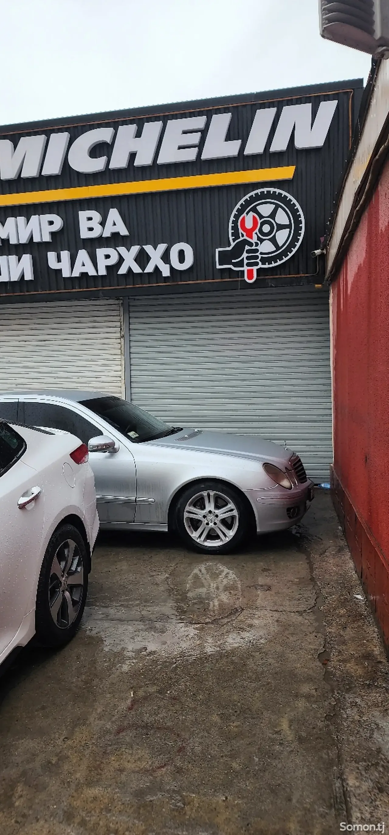Mercedes-Benz E class 2007 · 3.5 AT