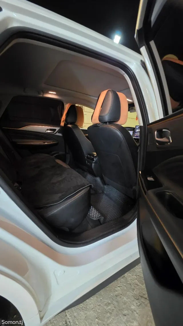 GAC Aion S Plus 2025 · 2.0 AT