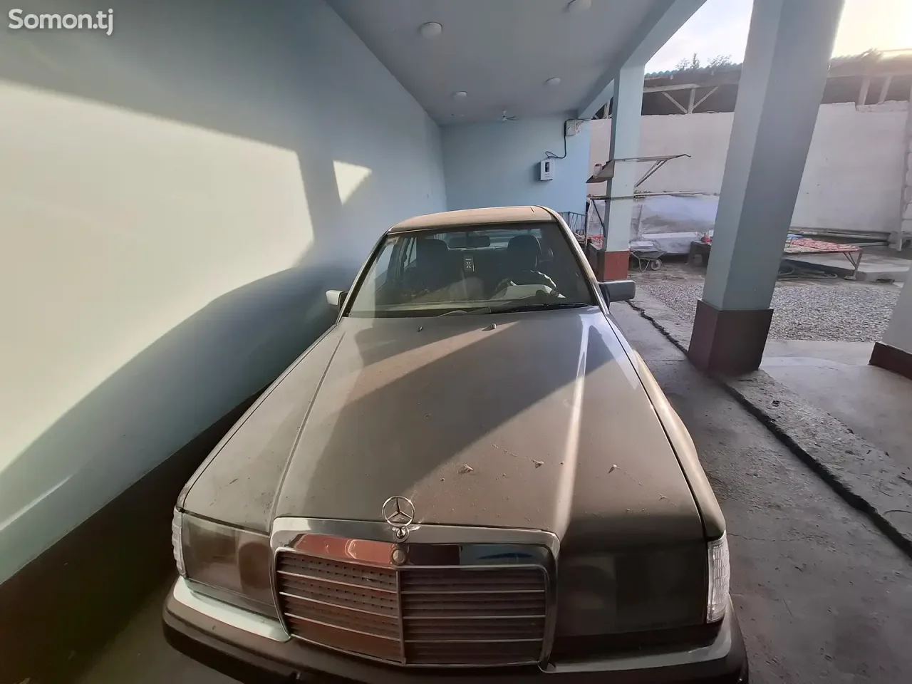 Mercedes-Benz C class 1992 · 2.0 MT