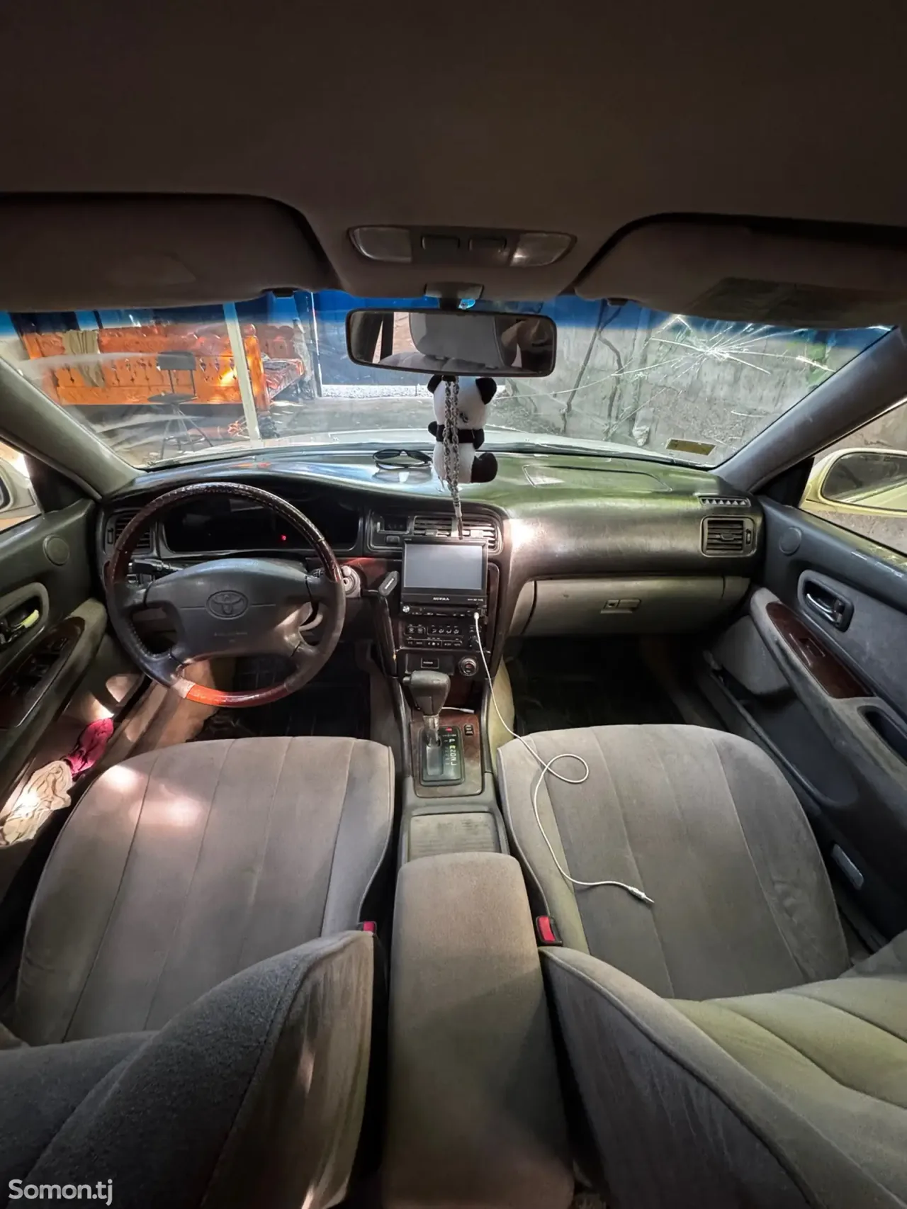 Toyota Mark II 1999 · 2.0 AT