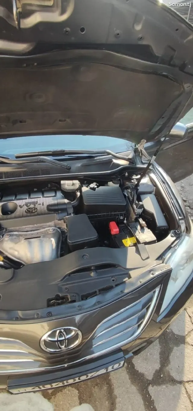 Toyota Camry 2011 · 2.5 AT