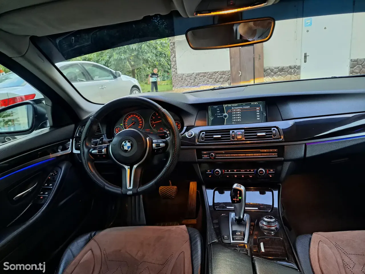 BMW 5 series 2011 · 2.8 AT